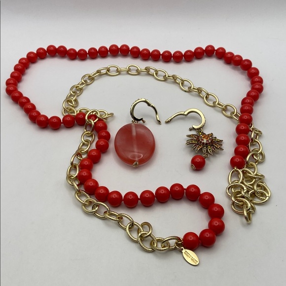 Heidi Daus Loop Back Around Transformable Charms Long Necklace Coral 52”L - Picture 6 of 13